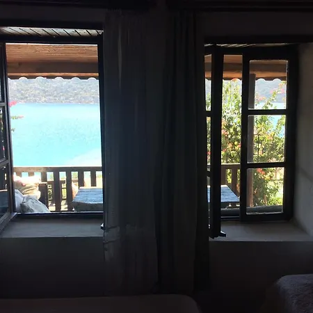 Πανσιόν Mehtap Kaleucagız